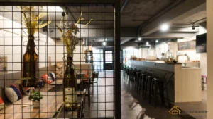 林泉街 酒吧｜內部座位區
